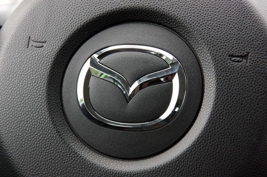  Mazda2 2010 года  (фото 144 из 183)